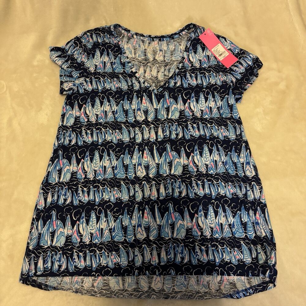 Lilly Pulitzer Etta V Neck Tee Low Tide Navy Sails Stripes Pandarama Size Medium